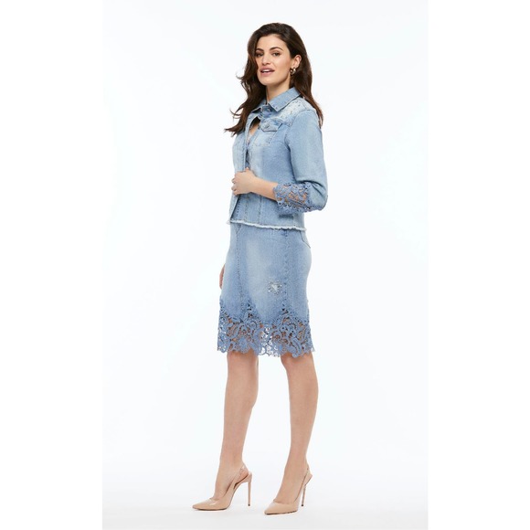 Women's Denim Jacket Size XL Rhinestones Lace Sleeves Trendy Short Orly NWT - Picture 4 of 4